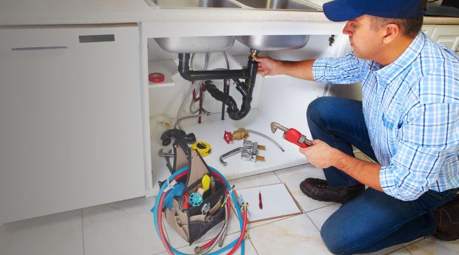 Local annual plumbing maintenance in Youngstown, OH